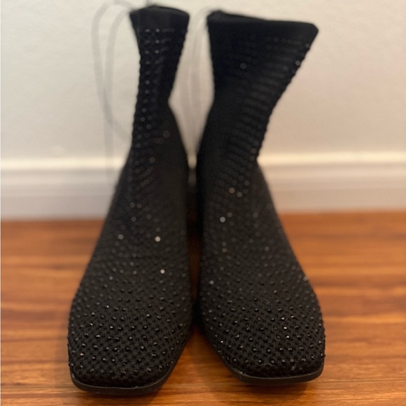 ANDIAMO Women’s Rhinestones Black Ankle Booties Size 11 - Picture 2 of 6